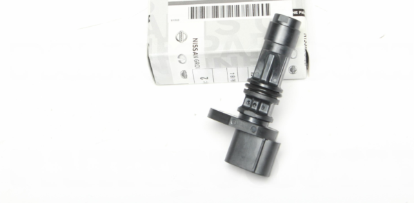 Nissan Crankshaft Sensor - Image 3